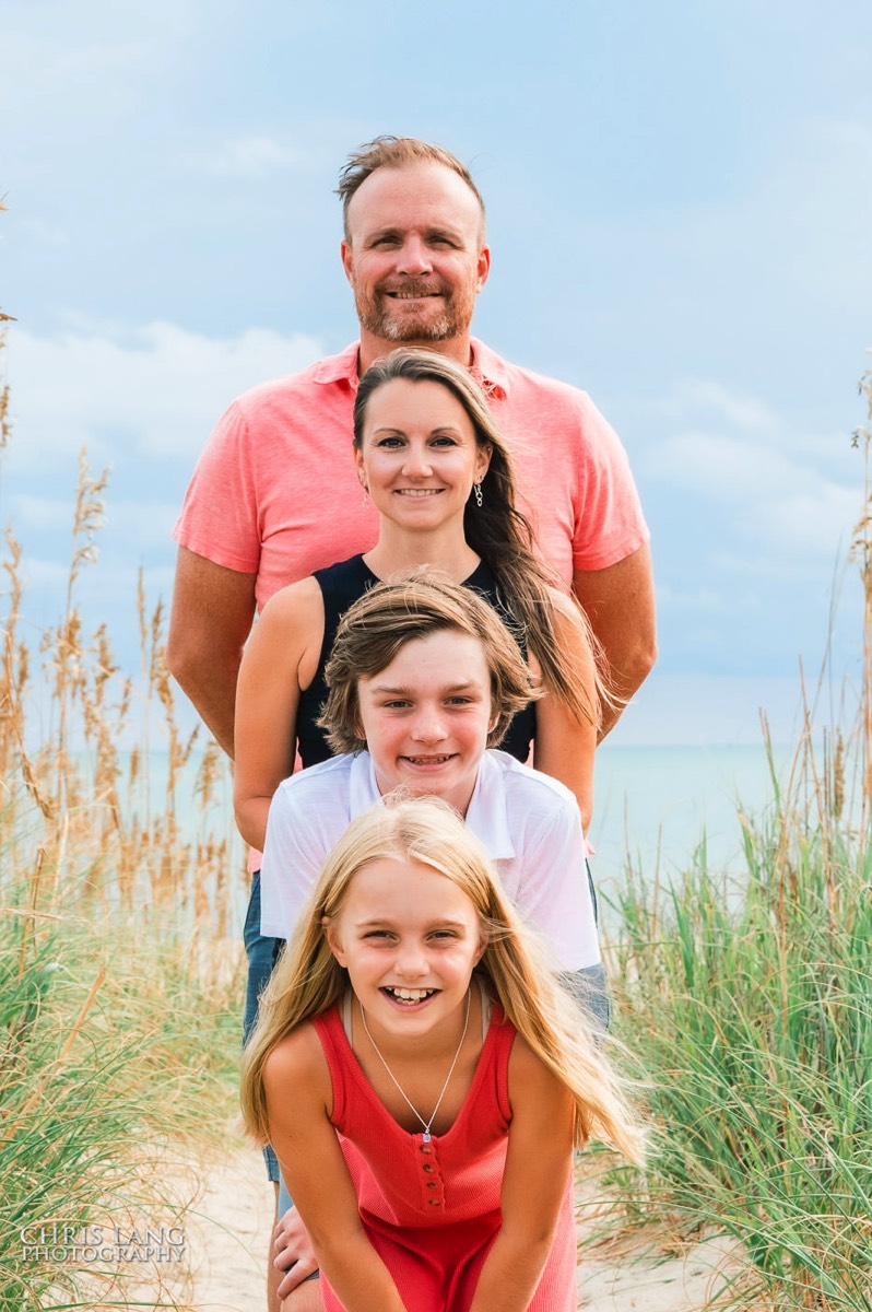 Lifestyle Family Image - Wilmington NC Family Photographers - Family Portraits - Wilmington NC - Chris Lang Photography - Best Family Photographers 