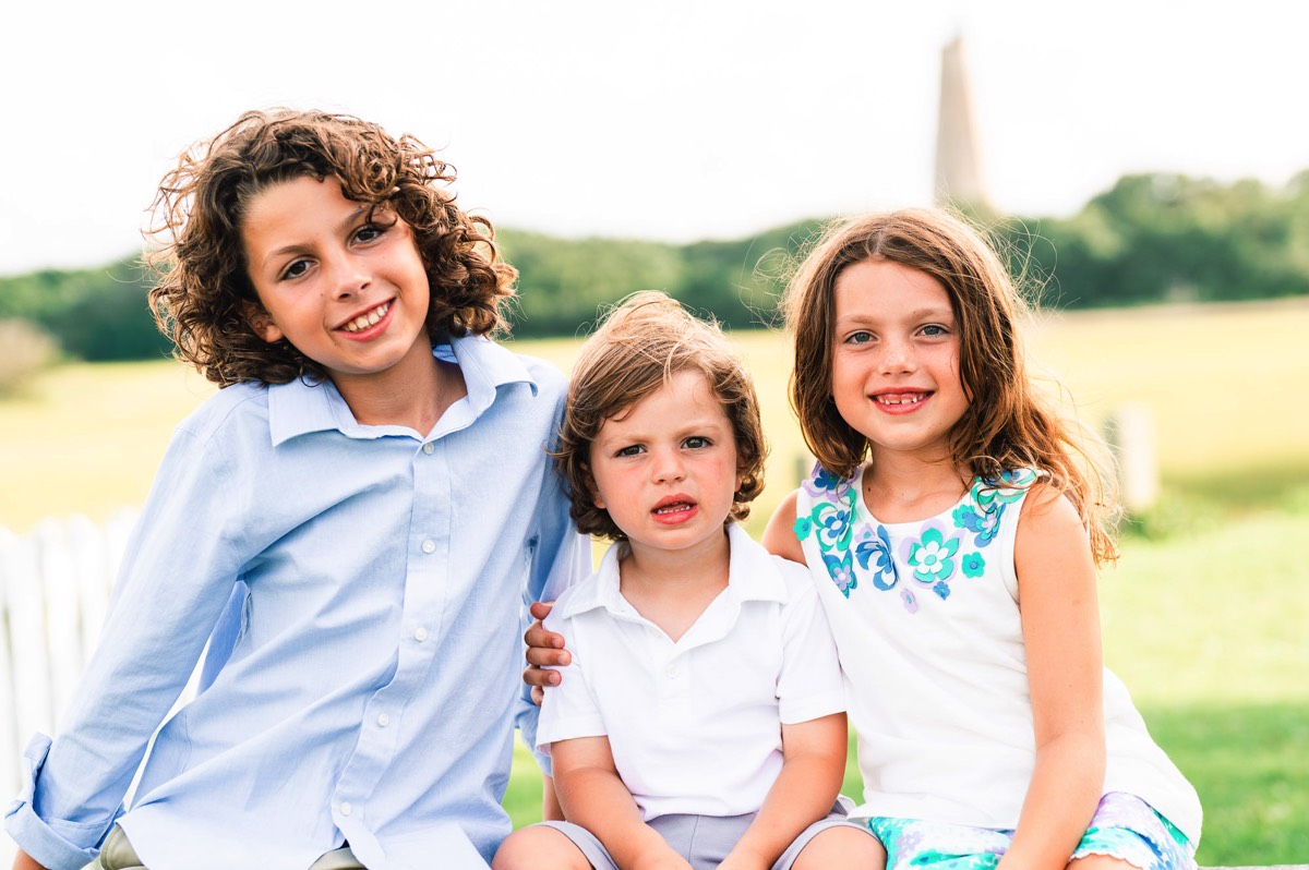 Lifestyle Family Image - Wilmington NC Family Photographers - Family Portraits - Wilmington NC - Chris Lang Photography - Best Family Photographers 