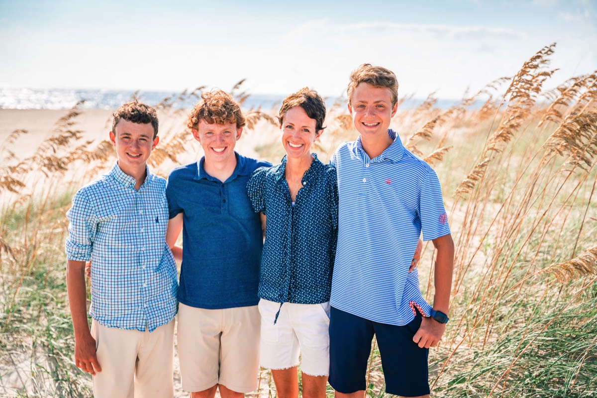 Lifestyle Family Image - Wilmington NC Family Photographers - Family Portraits - Wilmington NC - Chris Lang Photography - Best Family Photographers 